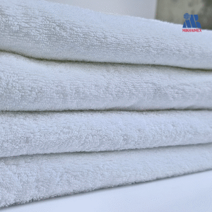 Set of 4 Hotel White Cotton Towels