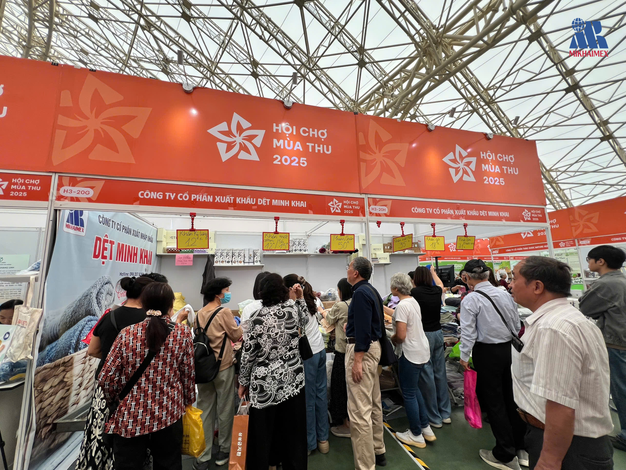 THE AUTUMN FAIR 2025