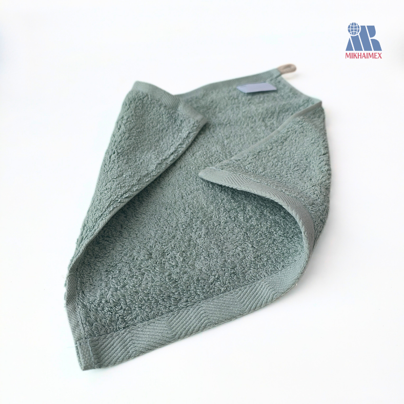 Plain Color Hand Towel With Hanging Loop Plain Color Hand Towel With Hanging Loop