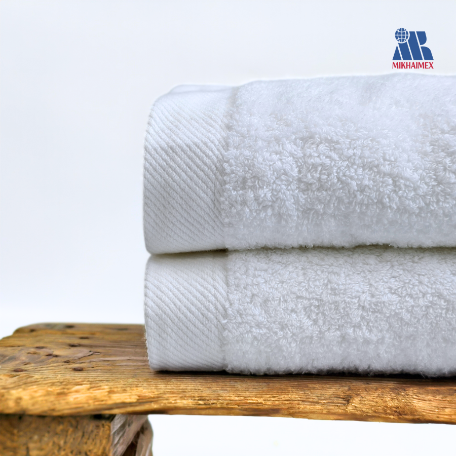 Hotel White Bath Towel